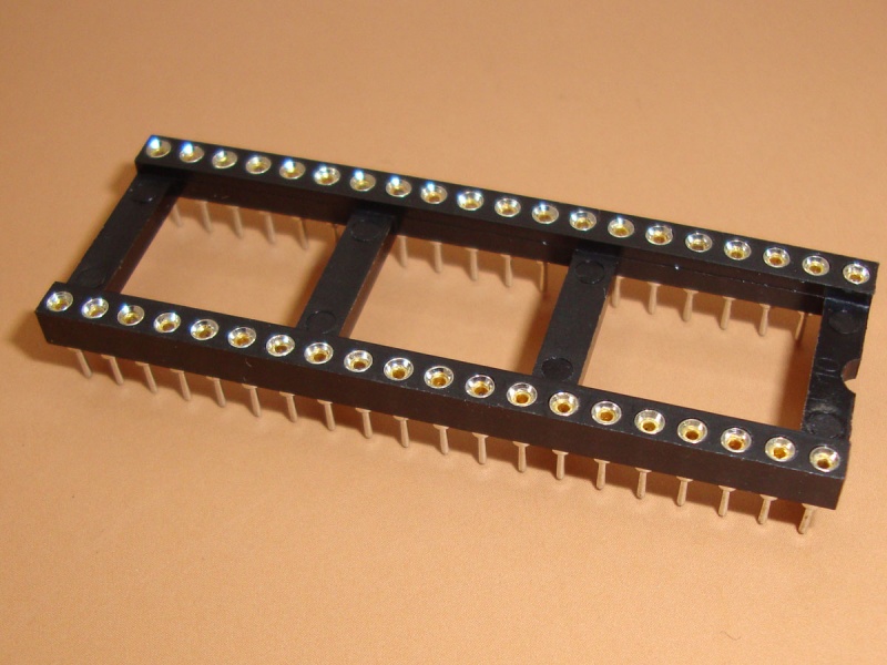 40 pin IC Socket, Round Pins [4385] Sunrom Electronics/Technologies